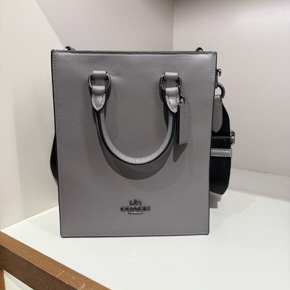 Coach Men's Dylan Tote Bag In Signature Canvas CCG37 Grey/Charcoal - Picture 1 of 12
